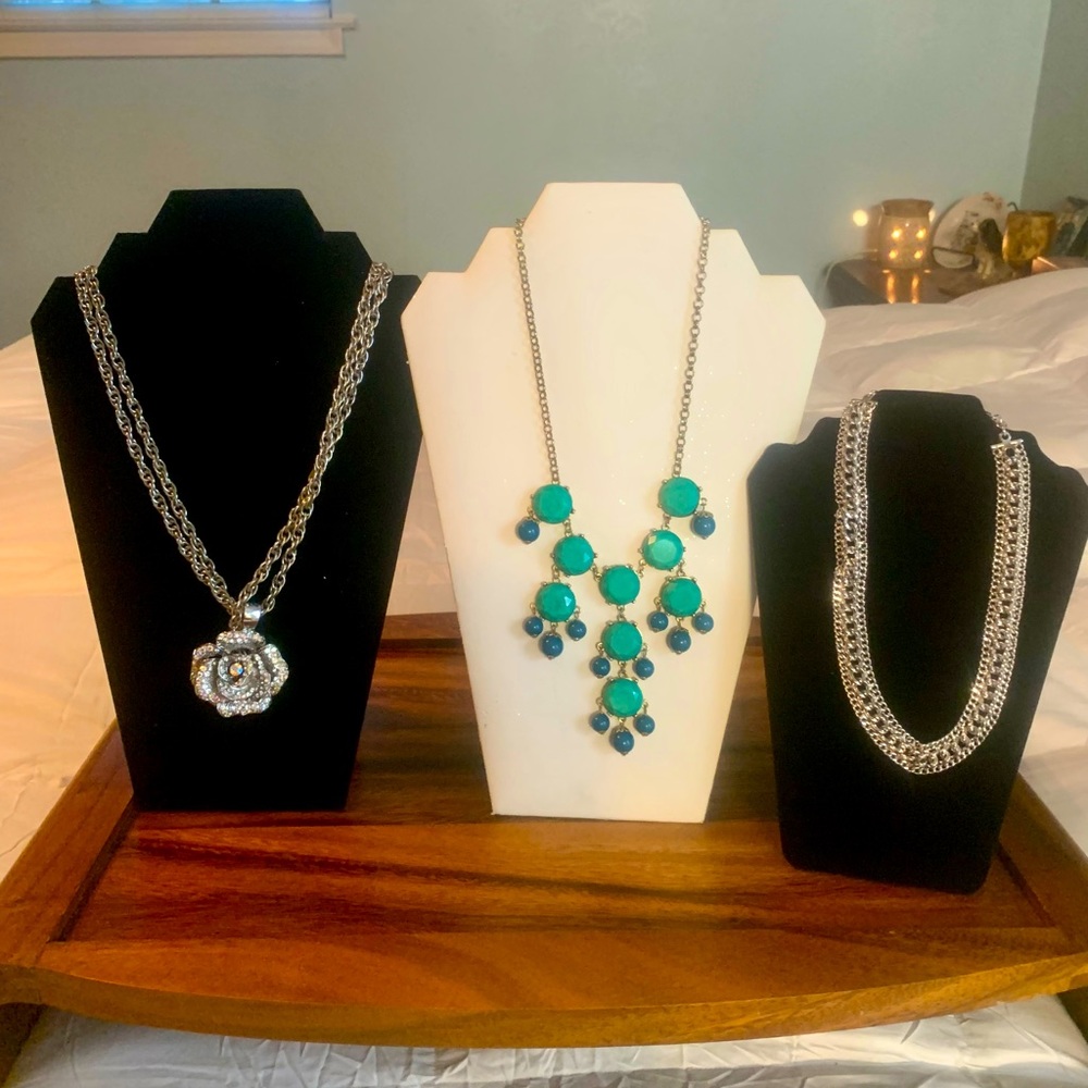 Lot of 3 Fashion Necklaces